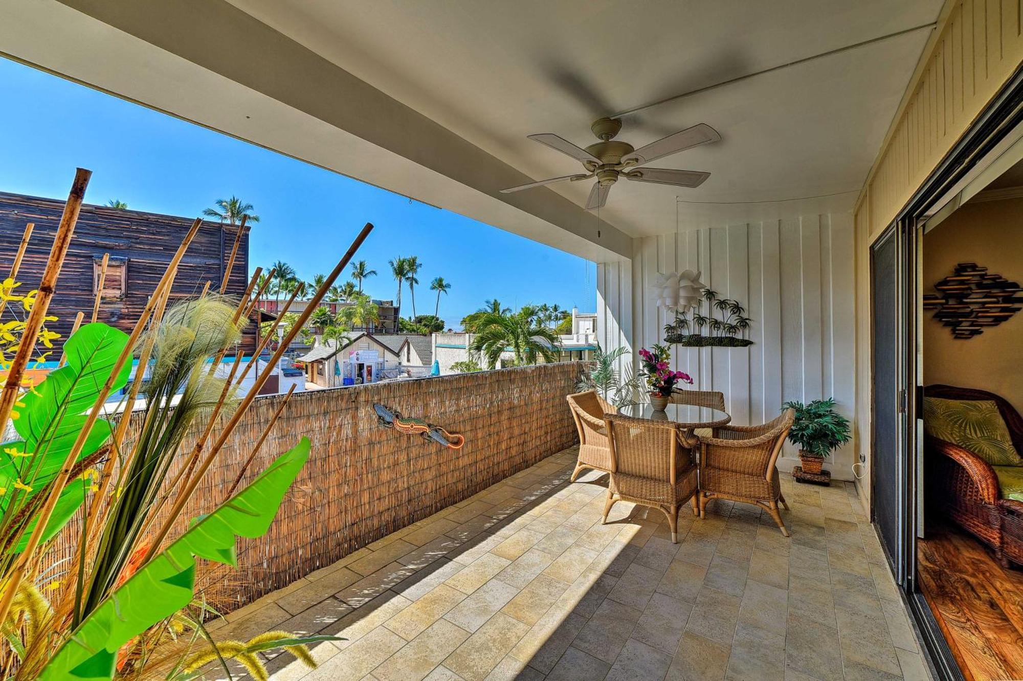 Downtown Air Conditioned Condo Walk To Beaches Kailua-Kona Exterior foto